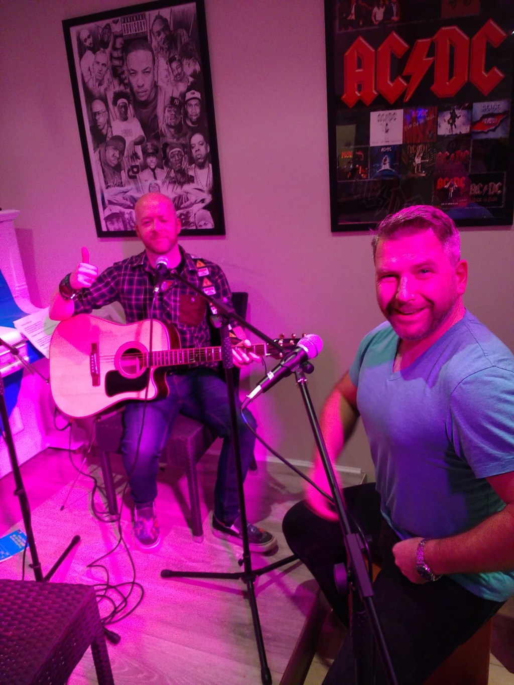 Weird Decibels in session at Stirling City Radio (the&nbsp;story)