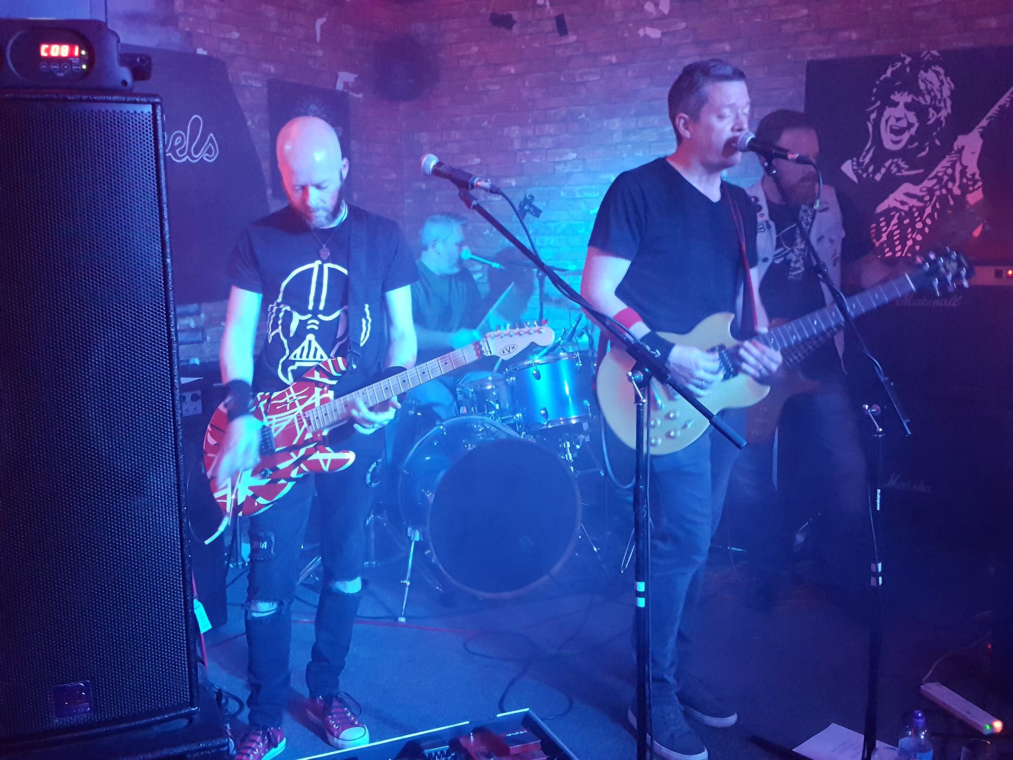 36310489_10209471357219357_8086562268835217408_o